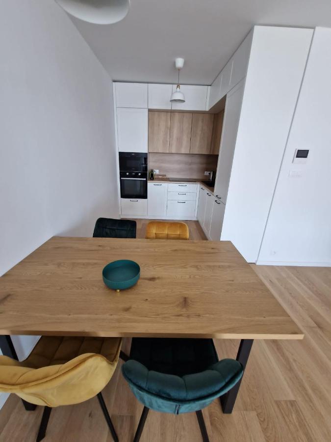 New Downtown Apartment Couple Minute From The Old Town Bratislava Dış mekan fotoğraf