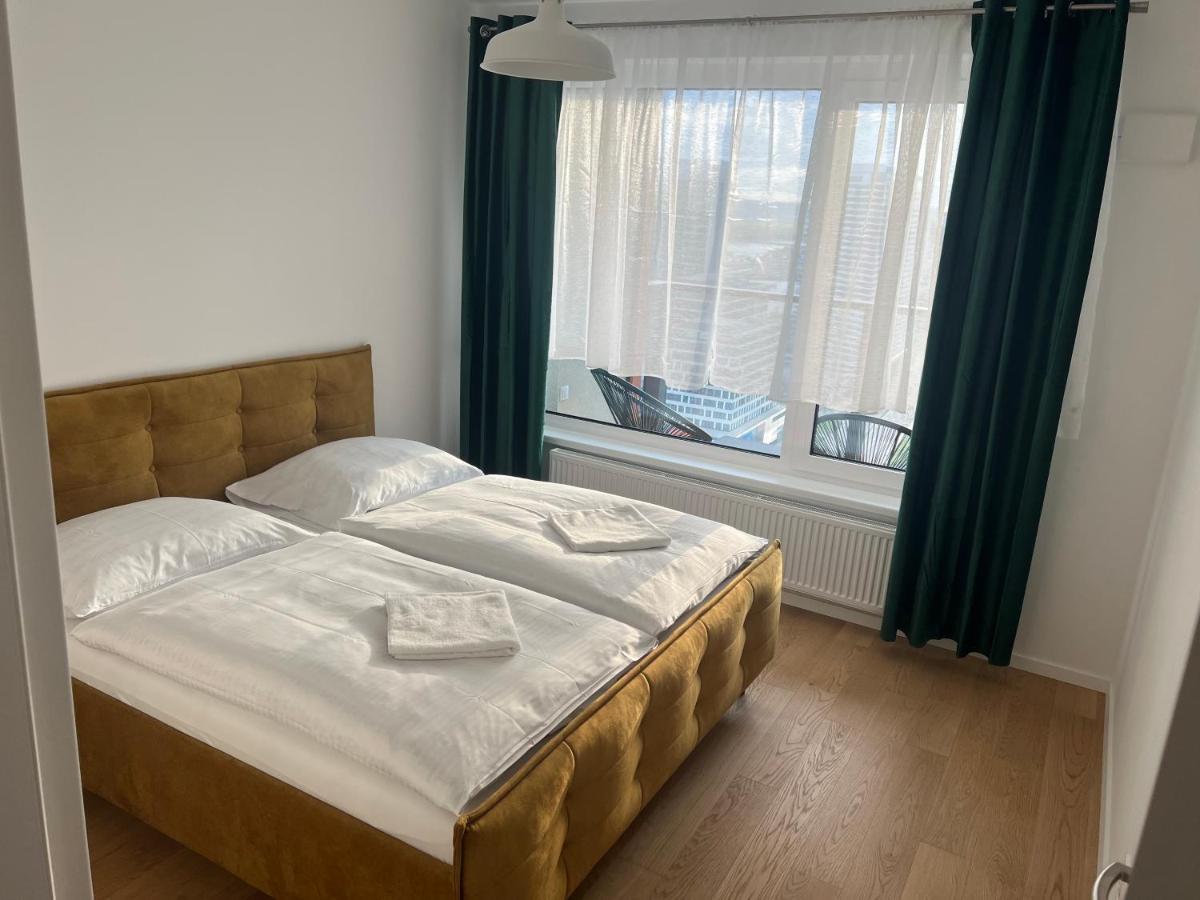 New Downtown Apartment Couple Minute From The Old Town Bratislava Dış mekan fotoğraf